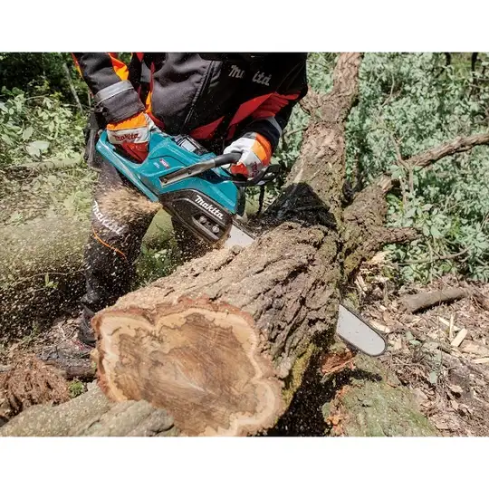 akumulatorowa pilarka łańcuchowa 40cm, 40V max XGT, Makita [UC030GZ01]