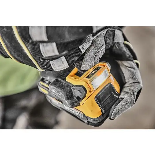 akumulatorowa wiertarko-wkrętarka 18V XR, DeWalt [DCD800NT-XJ] Li-Ion