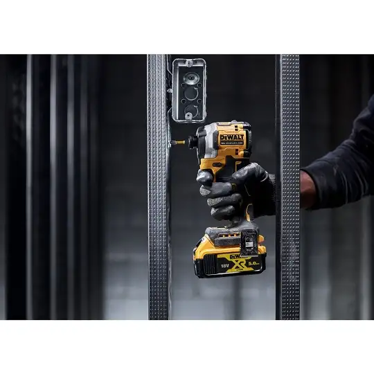 akumulatorowa zakrętarka udarowa 1/4" 18V XR DeWalt [DCF850N-XJ] Li-Ion