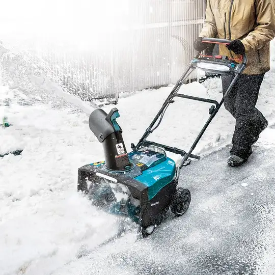 odśnieżarka akumulatorowa 530mm, 40V max XGT, Makita [SN001GZ]