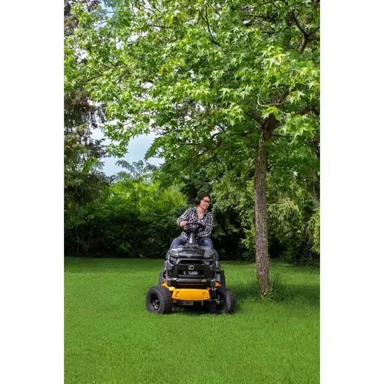 spalinowy traktorek ogrodowy, kosiarka, szerokość koszenia 86cm, LT1 R86, Cub Cadet [13ABR5CH603]