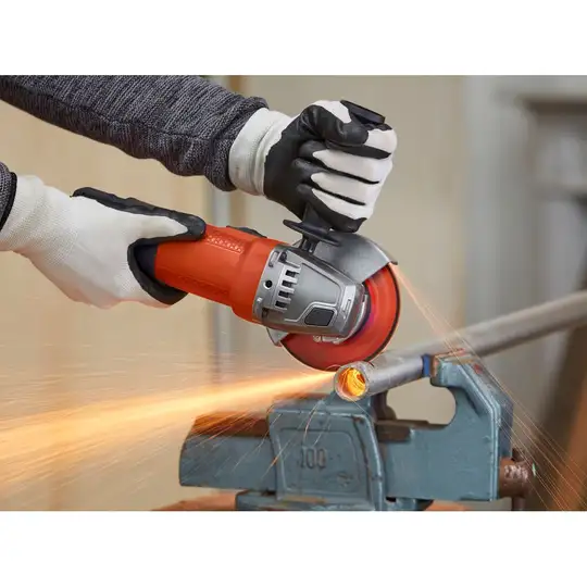 szlifierka kątowa 750W, 12000 obr/min, 115mm, Black+Decker [BEG110-QS]