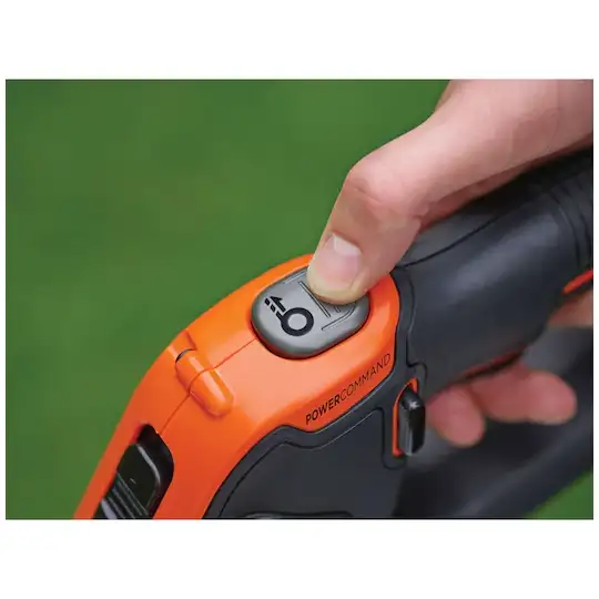 Akumulatorowa podkaszarka do trawy 28cm, 2,0Ah, 18V, Black+Decker [STC1820EPC-QW]