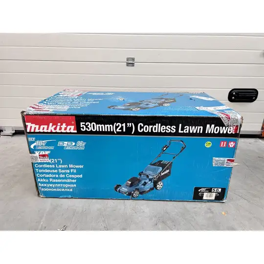 OUTLET: akumulatorowa kosiarka do trawy 2x18V, 53cm, 70l, Makita [DLM538Z-OUTLET]