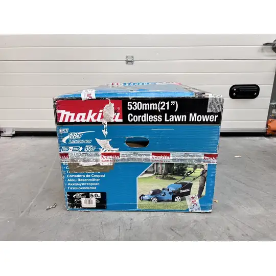 OUTLET: akumulatorowa kosiarka do trawy 2x18V, 53cm, 70l, Makita [DLM538Z-OUTLET]