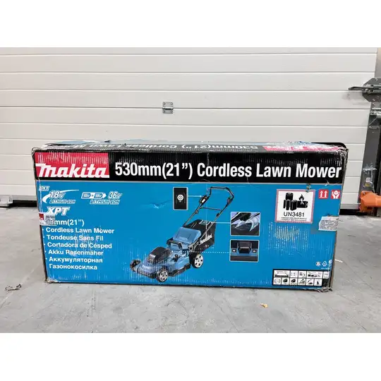 OUTLET: akumulatorowa kosiarka do trawy 2x18V, 53cm, 70l, Makita [DLM538Z-OUTLET]