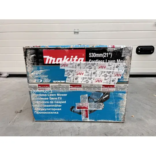 OUTLET: akumulatorowa kosiarka do trawy 2x18V, 53cm, 70l, Makita [DLM538Z-OUTLET]