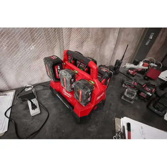 Szybka ładowarka 6-portowa, PACKOUT, M18, M18 PC6, Milwaukee [4932480162]