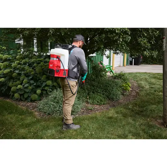 Zbiornik na chemię do akumulatorowego opryskiwacza plecakowego, pojemność 15L, M18 BBPFP2-CST, MILWAUKEE [4933498964]