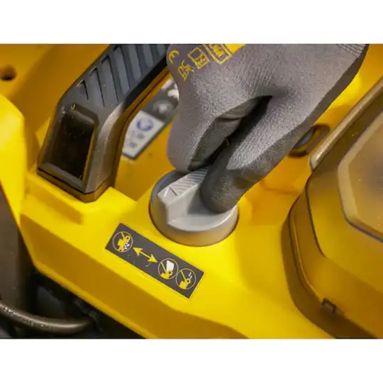 akumulatorowa kosiarka 20V, 34cm, 18V, 4,0Ah, Stanley [SCMWP3401M1-QW]