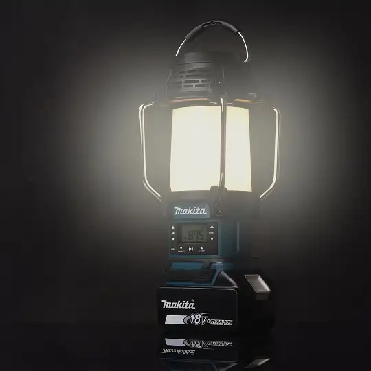 akumulatorowy odbiornik radiowy z lampą 360', 14,4V/18V, FM/AM, Makita [DMR055] Li-Ion, LXT