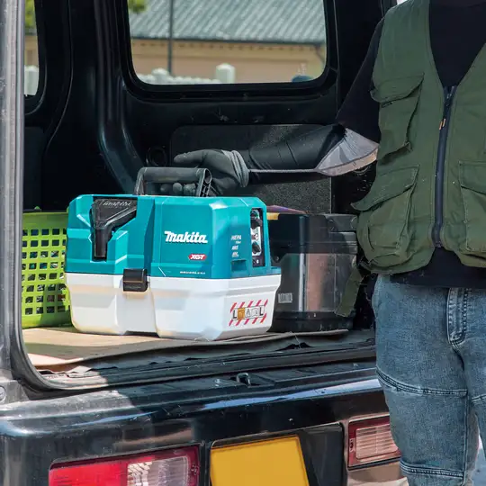 akumulatorowy odkurzacz przenośny 40V max XGT, Makita [VC013GLZ03] AWS