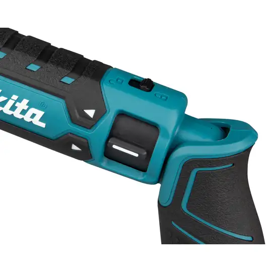 akumulatorowy wkrętak udarowy z mocowaniem 1/4'', 7.2V, 2x1.5Ah, Makita [TD023DSE]