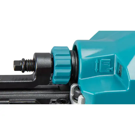 gwoździarka akumulatorowa do gwoździ 50-90mm, 2x2,5Ah, 40V MAX, XGT, Makita [BN002GD201]