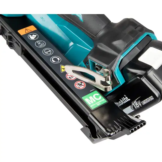 gwoździarka akumulatorowa do gwoździ z łbem okrągłym 38-64mm, LXT, 18V, Makita [DBN640ZK]