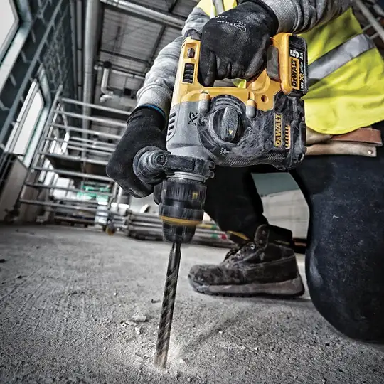 akumulatorowa młotowiertarka XR SDS+ Li-Ion 18V [DCH273P2]