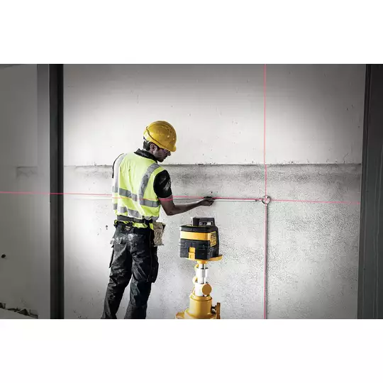 samopoziomujący laser krzyżowy z wiązką czerwoną 15m, DeWalt [DW0811]