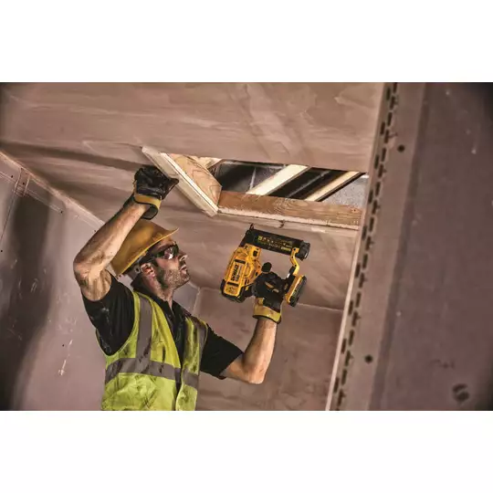 akumulatorowa gwoździarka do wykończeń 18V Li-Ion, DeWalt [DCN680NT]
