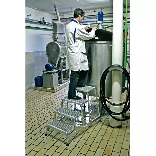 schodek montażowy z 1 stopniem z kraty aluminowej, STABILO PROFESSIONAL KRAUSE [805317]